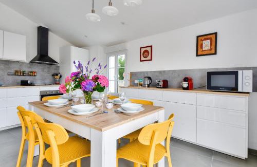Barbatre House | 500m de la plage - Maison 6 adultes & 1 enfant