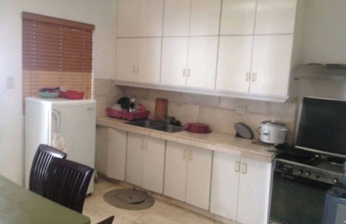 Las Pinas House | 500sq m lot, 300sq.m. House in BF Homes International with pool and Jacuzzi.