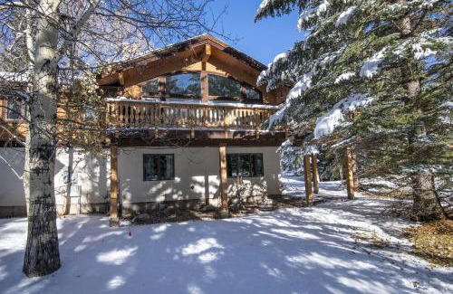 Vail House | 5025 Main Gore Place Condo