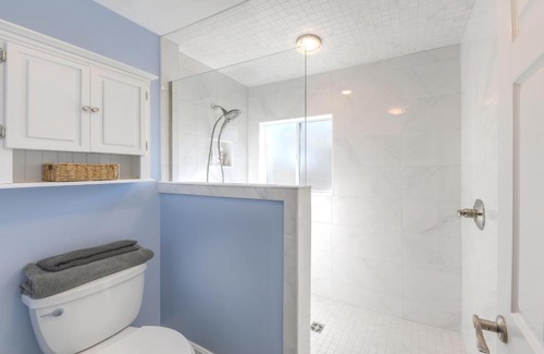 American Beach Apartment | 505 Sailmaker Apts