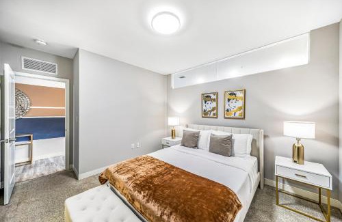 Gateway District Apartment | 506- 2BR unit with Olympic Pool & Steam Access in Downtown Playhouse Square