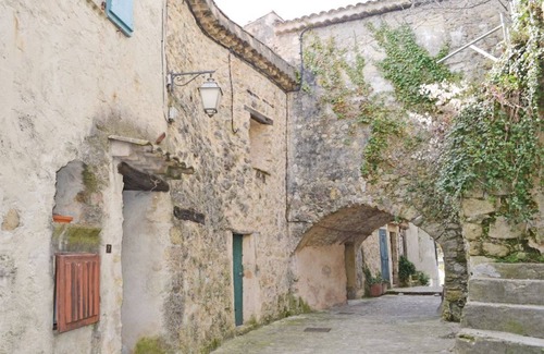 Pierrefeu House | 50km of Nice, family friendly house in car-free village, chimney, garden