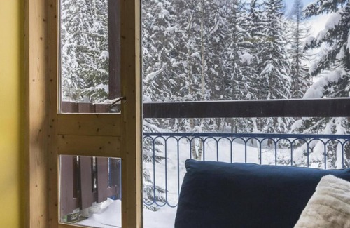 Arc-1800 Apartment | 50m from resort center, 2nd floor, view forest, balcony, tv, ski locker, 27m², Les Arcs