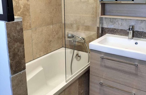 Reallon Apartment | 50m from resort center, 6th floor, view mountain, balcony, ski locker, 49m², Réallon