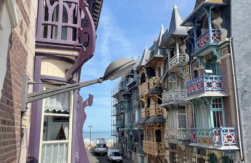 Le Treport Apartment | 50m from the beach, Apt. in the French Villa