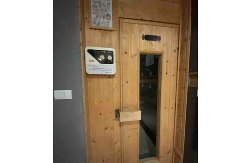 Wong Sawang Apartment | 50m MRT, Big C, 2BR Condo in Bangkok, with Sauna, infinite Pool & Gym