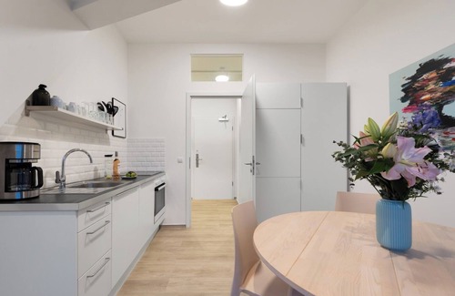 Prenzlauer Berg Apartment | 50QM STUDIO DESIGN APARTMENT by BENSIMON (11)