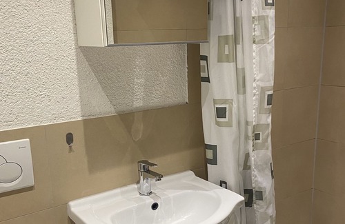 Detmold Apartment | 50sqm parking at the house wifi terrace