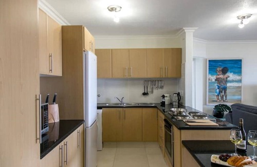 Illovo Beach Apartment | 51 La Mer - Stunning sea, beach & coastline view.