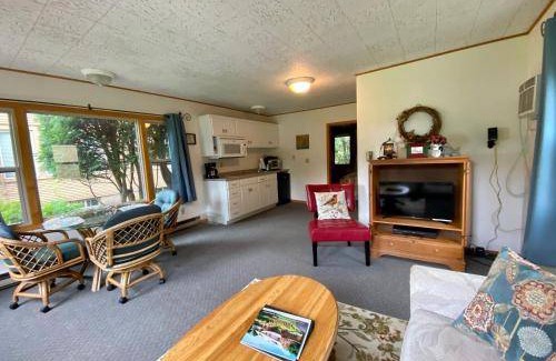 Glenwood Resort | 51 m² Resort ∙ 2 bedrooms ∙ 4 guests