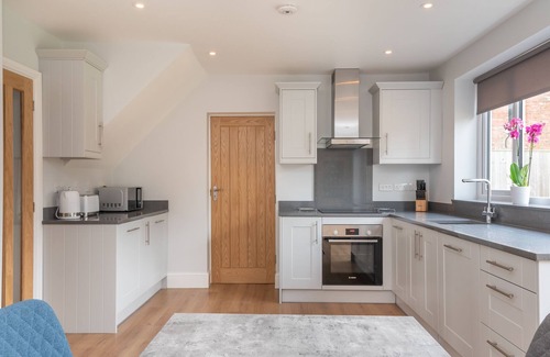 Heworth House | 51 Main Avenue · Luxurious Modern York House with Garden & Parking | Pass the Keys