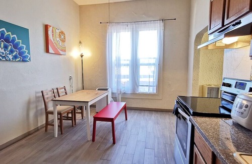 Vallejo House | 510B - 2B1B Apartment near Napa, Six Flags & Freeway