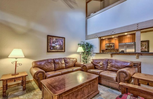 South Lake Tahoe House | 511 Pine Grove