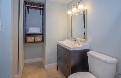 Saint Helena Island House | 511 Sunsuite - Charming Studio, Sleeps 4! Resort Access Included!