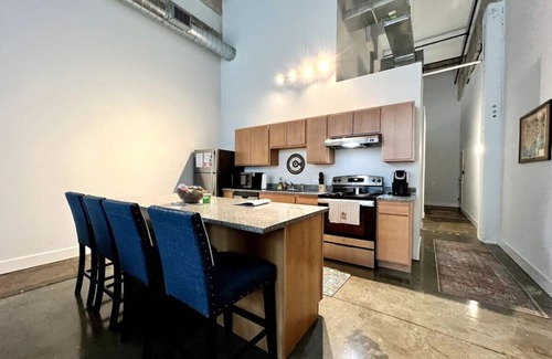 Otterbien Home Apartment | 5111 Peters Cartridge - NEW · New Industrial One Bedroom Near Mason/Kings Island