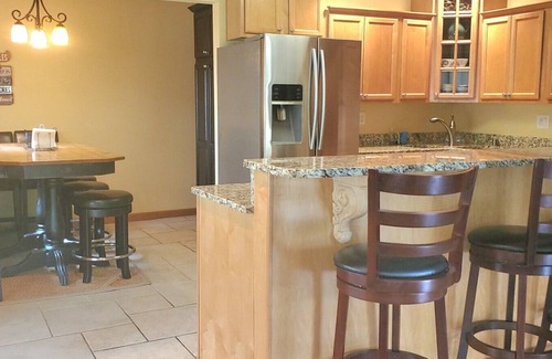 Bronston Condo | 52-1 Woodson Bend Resort- Lake Cumberland Condo- lower level