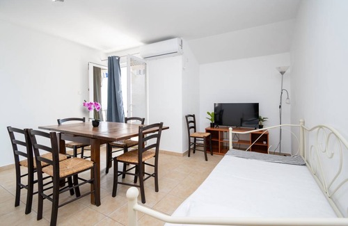 Zubovici Apartment | 52 m² Apartment ∙ 2 bedrooms ∙ 5 guests
