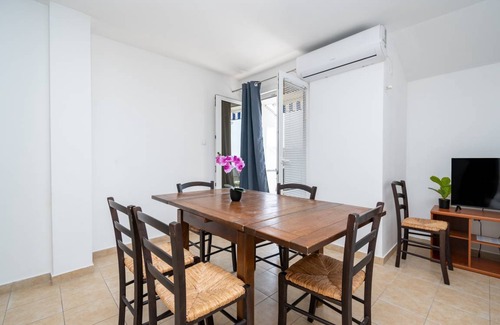 Zubovici Apartment | 52 m² Apartment ∙ 2 bedrooms ∙ 5 guests
