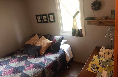 Carp Lake Cabin | 52 m² Cabin ∙ 2 bedrooms ∙ 6 guests
