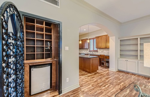 Washington Ave./ Memorial Park House | 5201 Floyd St, Houston TX