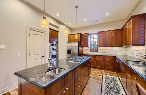 Washington Ave./ Memorial Park House | 5201 Floyd St, Houston TX
