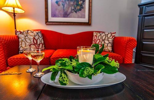 St. Augustine House | 5208-LP King Suite with Kitchenette & Pool views
