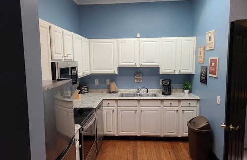 Fuquay-Varina Apartment | 523 C - Historic Downtown Apartment above Brewery BBQ Restaurant - 2 Bedroom