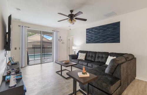 Sunset Ridge House | 53 Pool Home Located In Sunset Ridge Community!