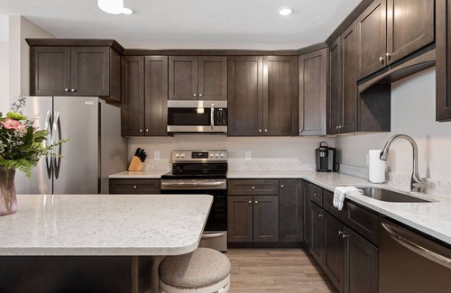 Traverse City Condo | 539 Bay St. Lake View Condo Unit 104E