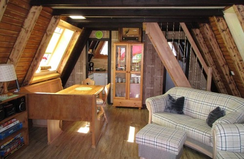 Geyersberg Apartment | 53qm-großes Ferienhaus am Waldesrand