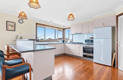 Dalmeny House | 54 Noble Parade on Dalmeny
