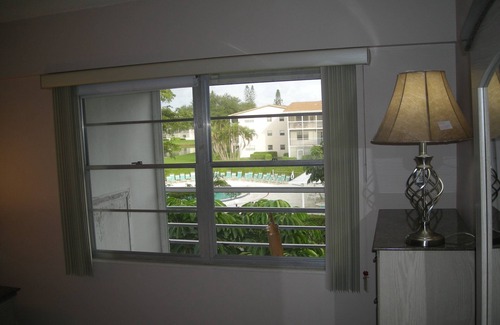 Hamptons at Boca Raton Condo | 55+ Condo, 2 Bed, Beautiful Pool & Lake View.