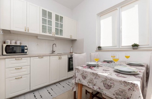 Omis Apartment | 55 m² Apartment ∙ 2 bedrooms ∙ 6 guests