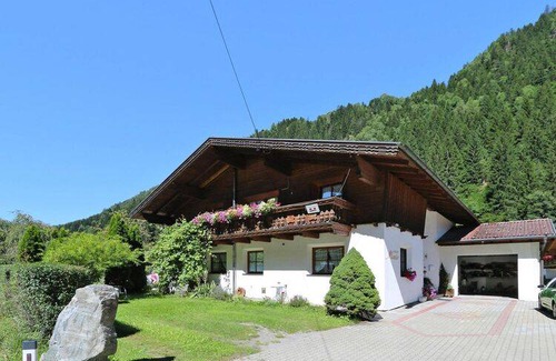 See Apartment | 55 m² Apartment ∙ 2 bedrooms ∙ 5 guests