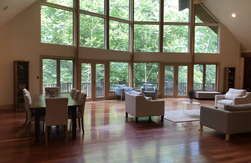 Westport House | 5500 sqft SUMMER HOME in Minutes from the BEACH + more (WESTPORT)