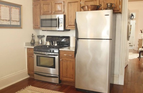 West Riverside Apartment | 5515 Tchoupitoulas (2/1)