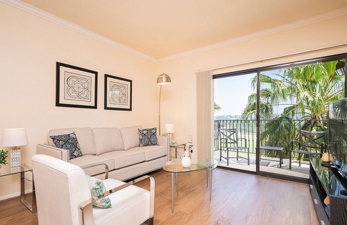 City West Apartment | 553018 Luxurious Executive Suite - LA Live, DTLA