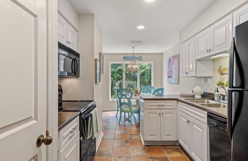 Kiawah Island Condo | 5536 Turtle Cove: 1BR, Lagoon Views, Bike to Beach, Bikes/Beach Gear Credit