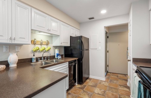 Kiawah Island Condo | 5536 Turtle Cove: 1BR, Lagoon Views, Bike to Beach, Bikes/Beach Gear Credit