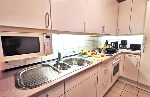 Schwarzenbek Apartment | 55m² apartment for 1-2 people, modern and stylishly furnished, with free parking