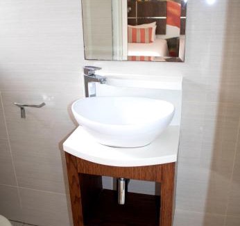 North Beach Apartment | 56 Oceanic Holiday Apartment