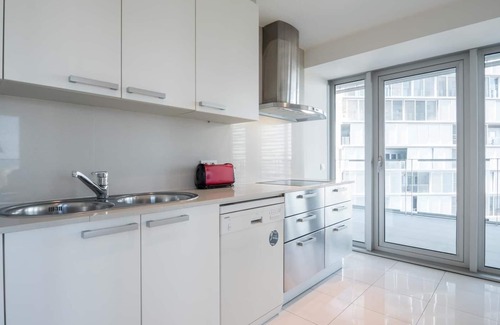 Diagonal Mar i el Front Maritim del Poblenou Apartment | 569 - Beach Apartment w/Pool V