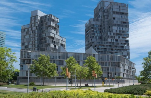 Diagonal Mar i el Front Maritim del Poblenou Apartment | 569 - Beach Apartment w/Pool V