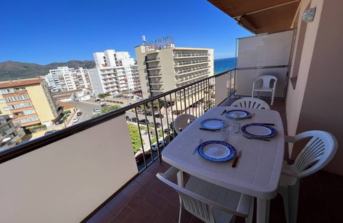 Santa Margarida Apartment | 57 m² Apartment ∙ 2 bedrooms ∙ 5 guests