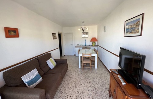 Santa Margarida Apartment | 57 m² Apartment ∙ 2 bedrooms ∙ 5 guests
