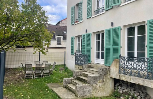 Coupvray Apartment | 57 m² Apartment ∙ 2 bedrooms ∙ 8 guests