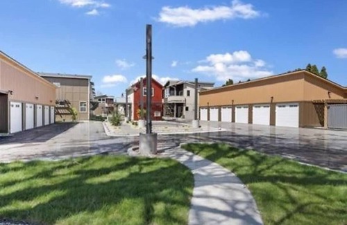Boise House | 5739 Stylish 2Bd 2Ba Coffey Villa