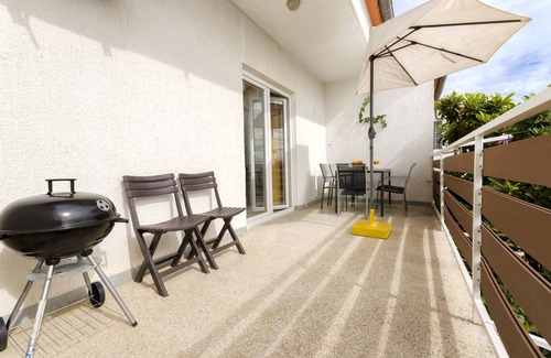 Tribunj Apartment | 59 m² Apartment ∙ 2 bedrooms ∙ 5 guests