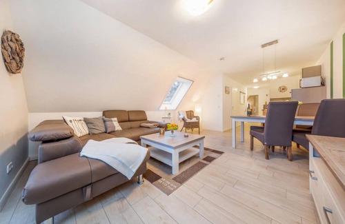 Zingst Apartment | 59 m² Apartment ∙ 2 bedrooms ∙ 4 guests