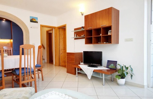 Cove Tri Zala (Zrnovo) Apartment | 59 m² Apartment ∙ 3 bedrooms ∙ 5 guests